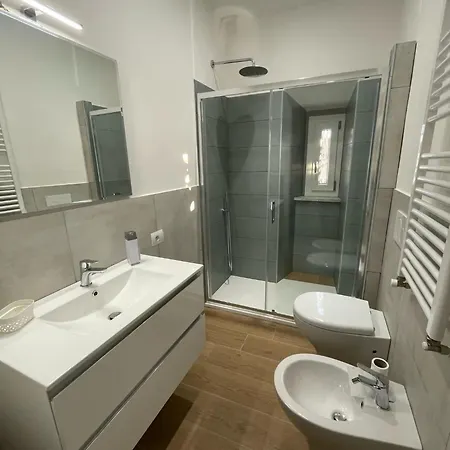 Suite38 *